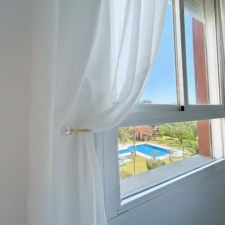 Apartment Family 400 Meters From The Beach, With Internet And Pool Manilva