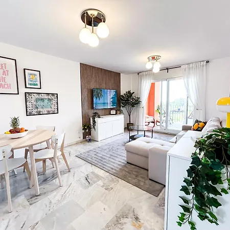 Apartment Family 400 Meters From The Beach, With Internet And Pool Manilva