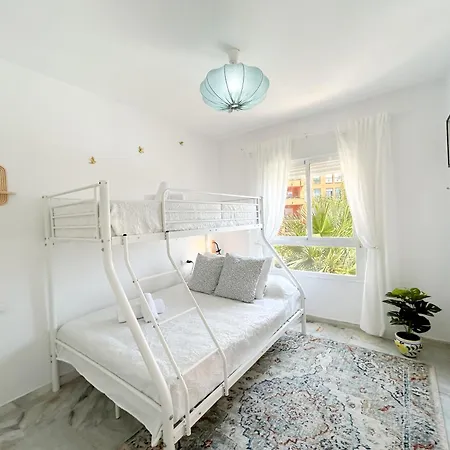 Family 400 Meters From The Beach, With Internet And Pool *